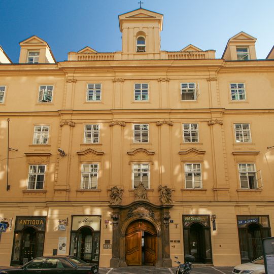 Colegio y gimnasio de los Escolapios de Praga