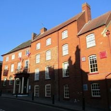 Castle Hotel  Lakins Night Club  The Bow Street Runner