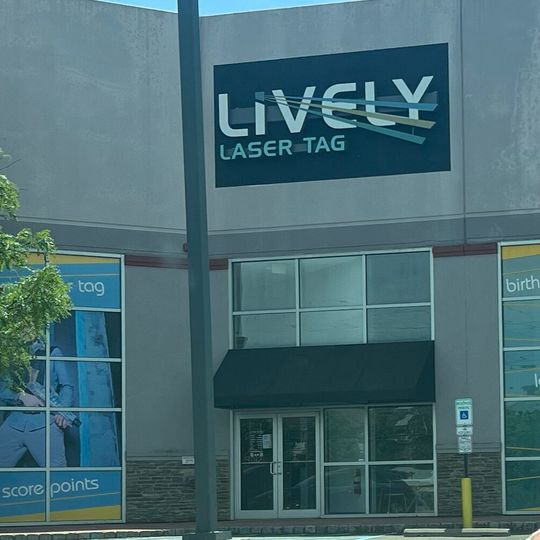 Lively Laser Tag