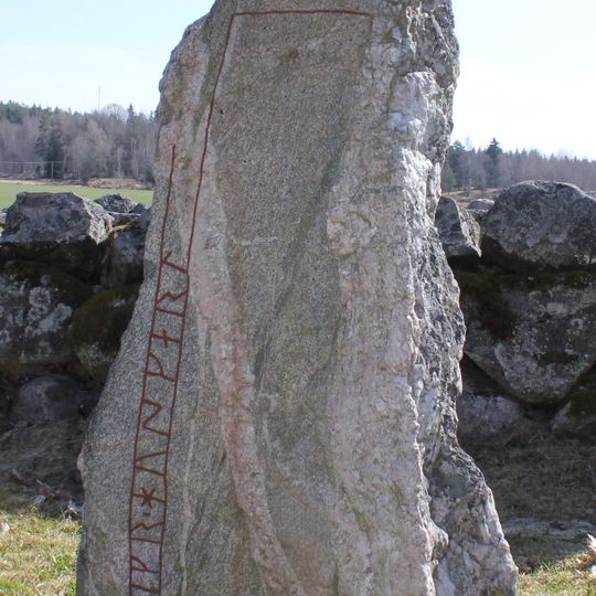 Uppland Runic Inscription 184