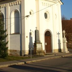 Pomík padlým u kaple svatého Donáta v Zakřanech