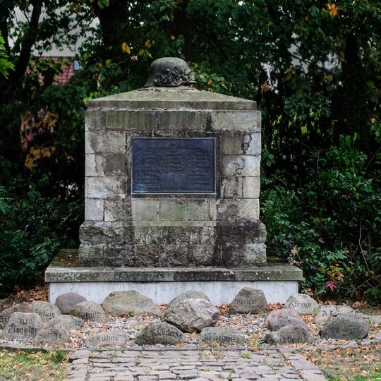 Kriegerdenkmal Roßdorf