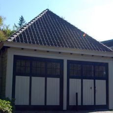Oud-Bussem: dubbele garage