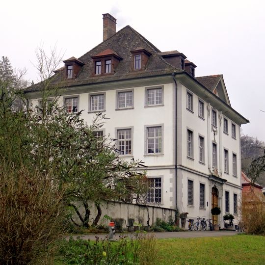 Glarisegg chateau with gardens and pavilion