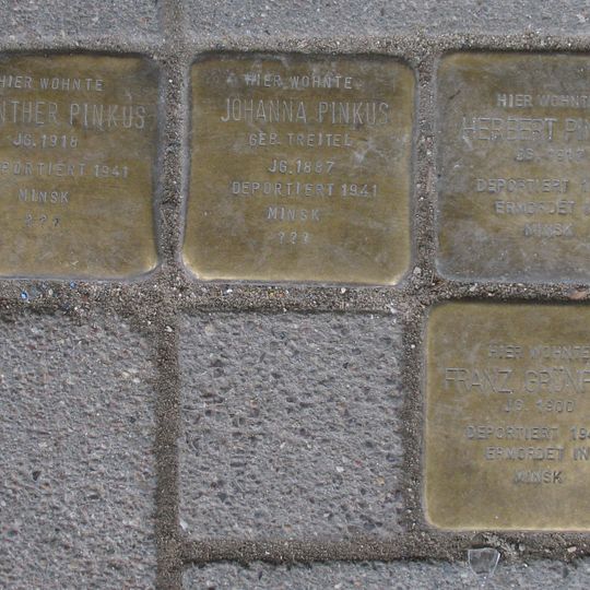 Stolperstein en memoria de Franz Grünfeld