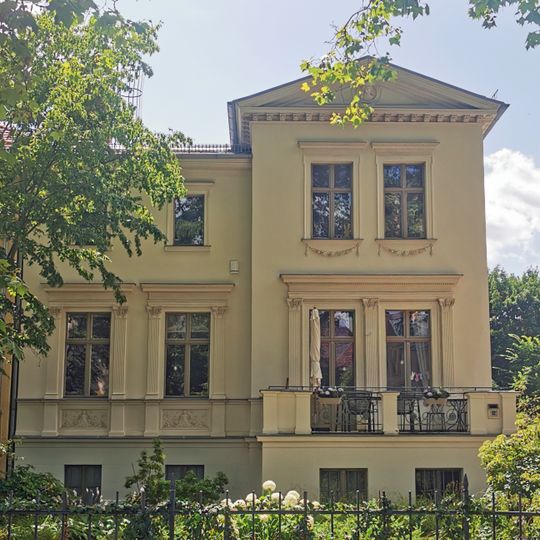 Wohnhaus Persiusstraße 12