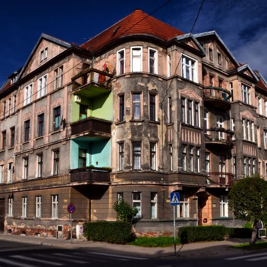 Dom przy ul. Klonowica 14 w Jeleniej Górze