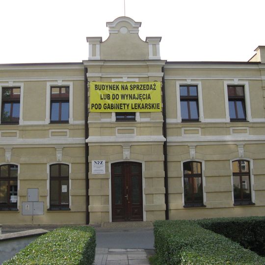 Budynek administracyjno-mieszkalny w Kluczborku
