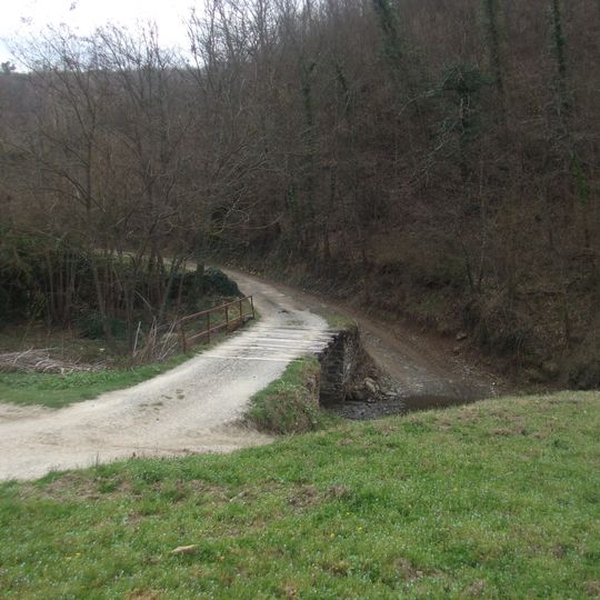 Ponte di legno sul Nestore