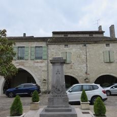 War memorial of Castelsagrat