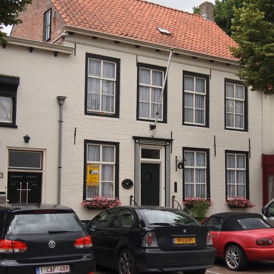 Markt 24, Aardenburg