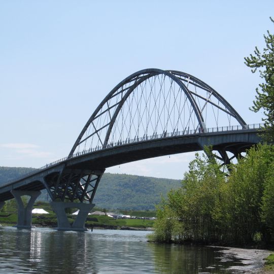 Lake Champlain Bridge