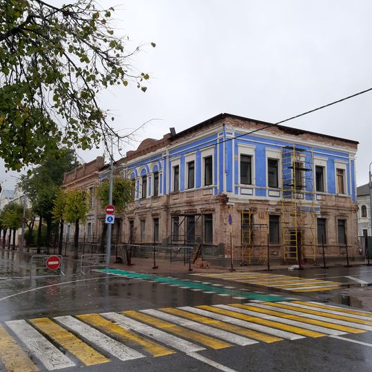 Francyska Skaryny Avenue 5, Polack