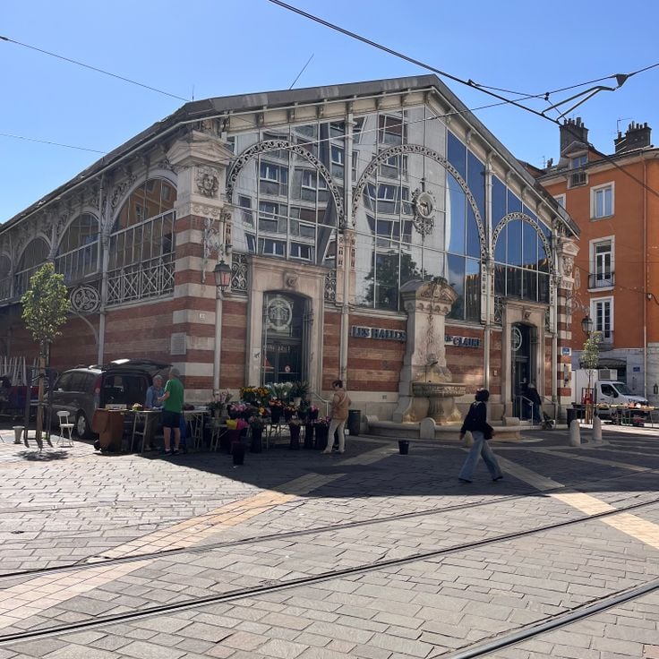 Halle Sainte-Claire