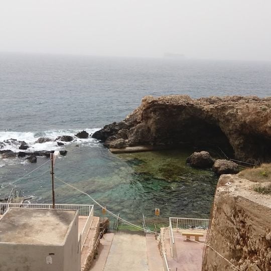 Diving site Għar Lapsi