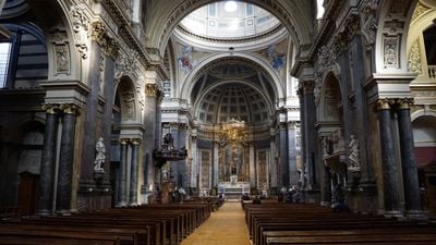 Interior 3