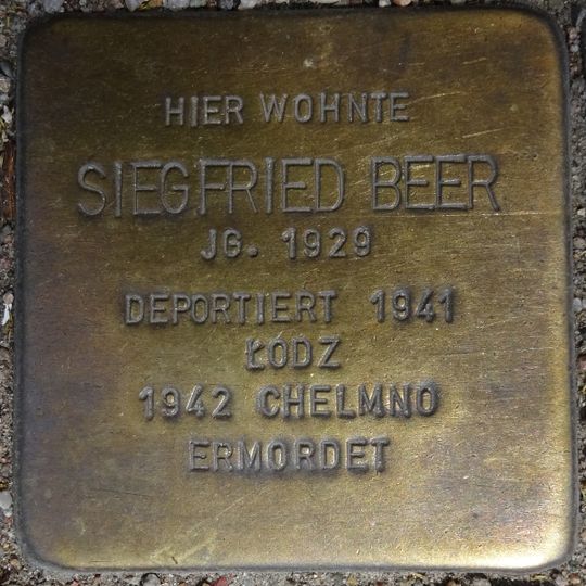 Stolperstein en memoria de Siegfried Beer