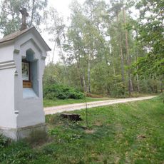 Kaplička na křížové cestě na Dunajovické hoře - 13. zastavení