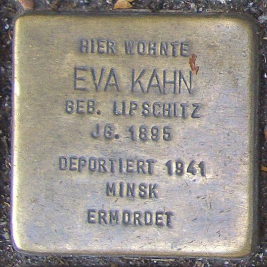 Stolperstein dedicated to Eva Kahn