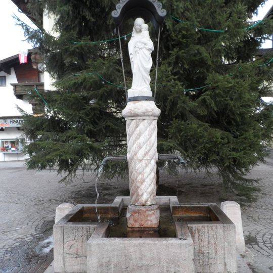 Dorfbrunnen beim Widum