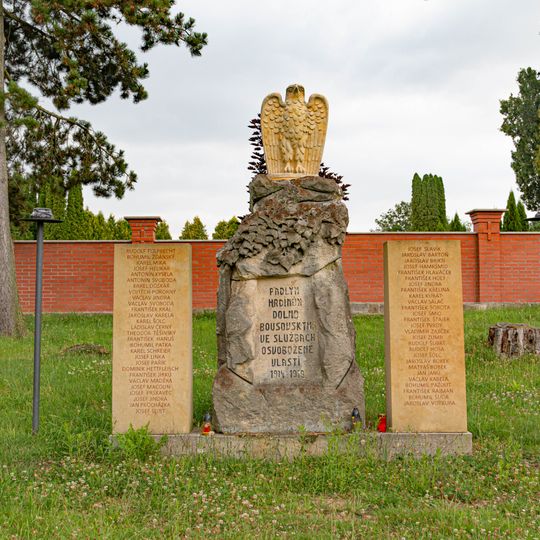 Pomník padlým v 1. světové válce v Dolním Bousově