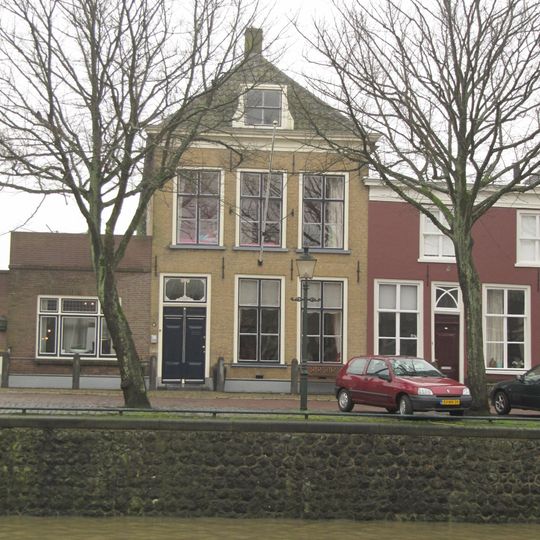 Zuidzijde Haven 8, Goedereede