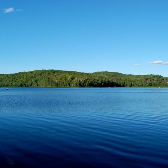 Arrowhead Provincial Park