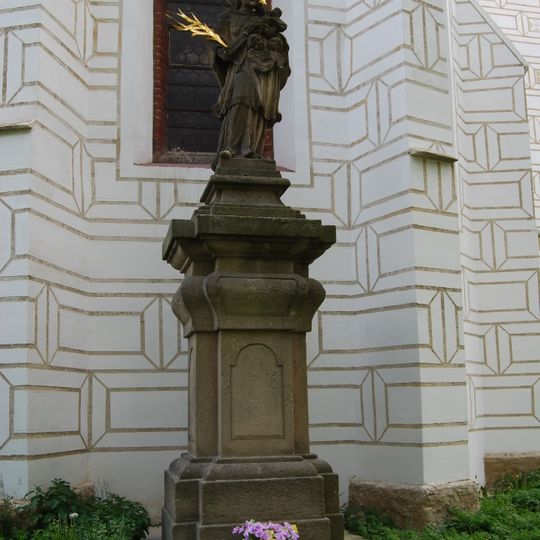 Socha svatého Jana Nepomuckého v Kralovicích u kostela
