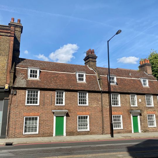 140-142, Wandsworth High Street