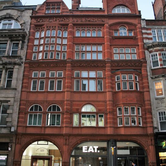 123–127 Cannon Street