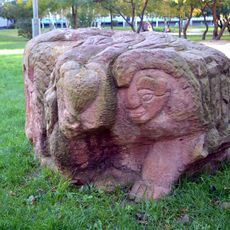 Sculpture (unknown title)