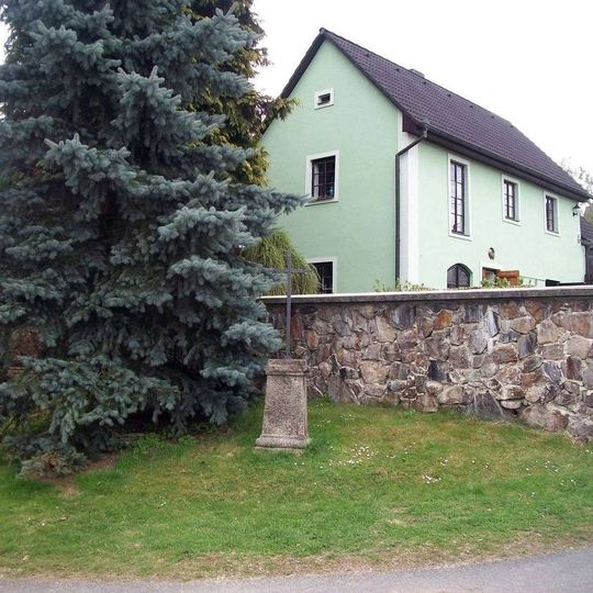 Kříž ve Všenicích