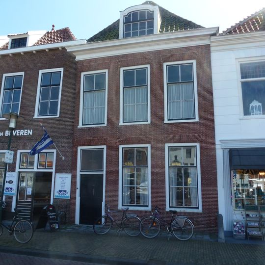 Markt 42, Brouwershaven