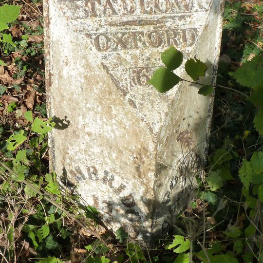 Milepost, Lower Road, E of jct with High Street