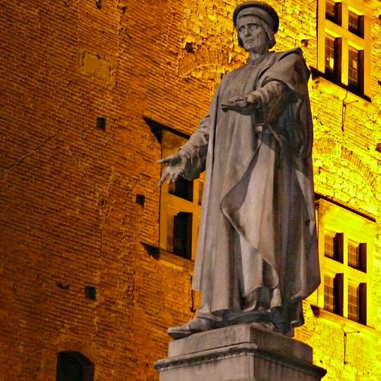 Monumento a Francesco di Marco Datini