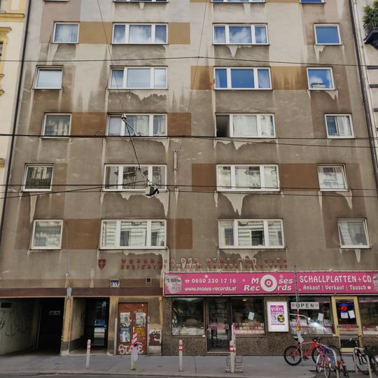 Gemeindebau Lerchenfelderstraße 33