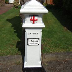 London Coal Duty Marker On District Boundary At Tl 2570 0240
