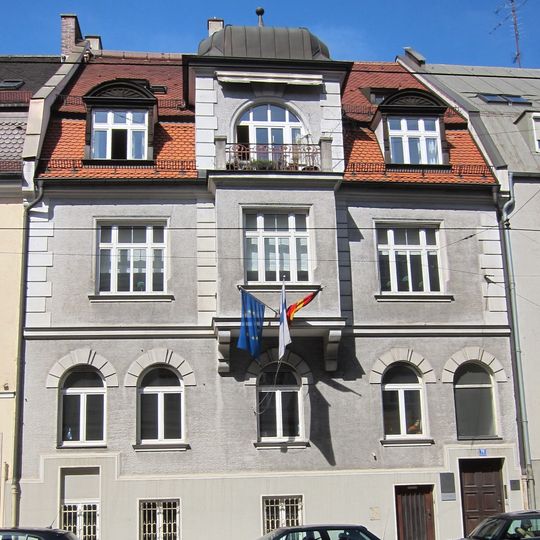 Mietshaus