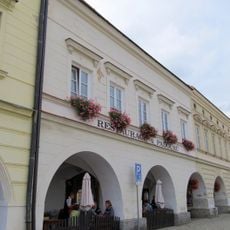 Husovo náměstí 1239