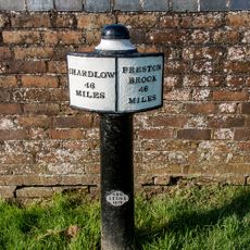 Trent And Mersey Canal Milepost At Aston Lock At Sj 9165 3192