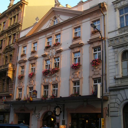 Měšťanský Dům U Bílého lva, U města Vídně