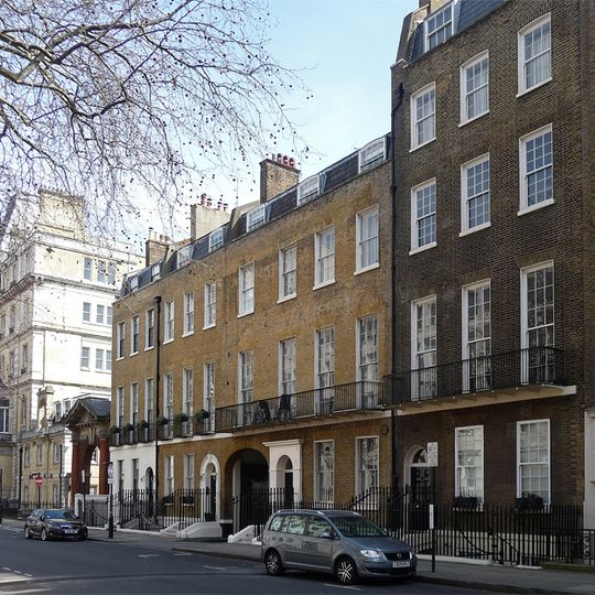 1-4, Halkin Street Sw1
