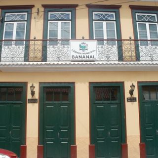 Edifício à Rua Manoel de Aguiar, 51