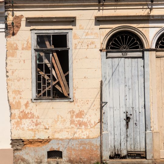 Heritage listed building at Rua Ana Cintra, 391