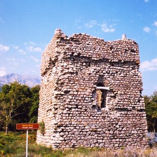 Fonias Tower