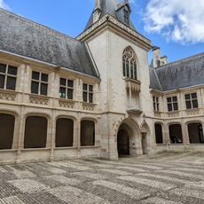 Palais Jacques-Cœur