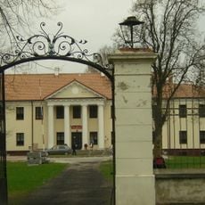 Zespół pałacowy w Ruskowie