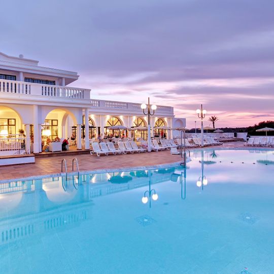 Grupotel Mar de Menorca reception