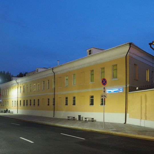 Улица Большая Ордынка 4 c1