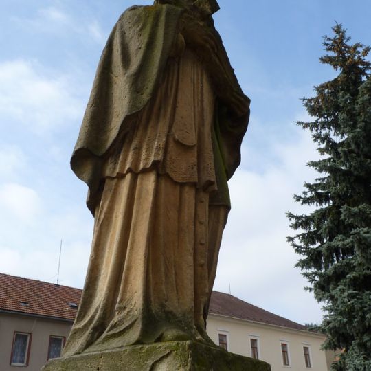 Socha svatého Jana Nepomuckého v Lomnici